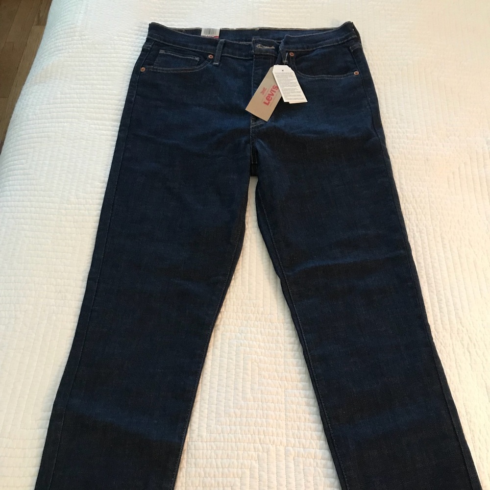 Levi’s Mile High Slimmed Cropped